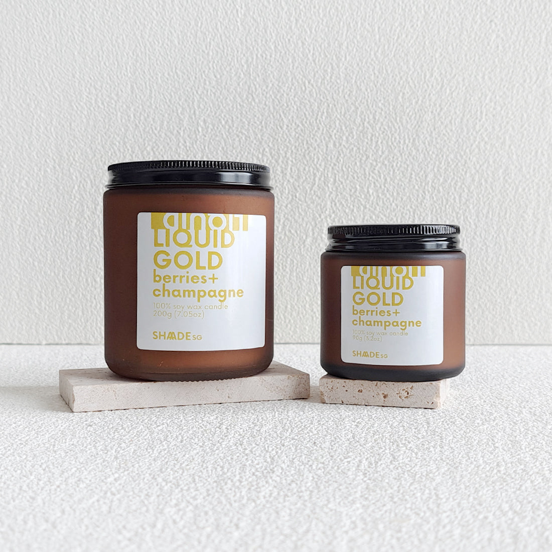 liquid gold berries and champagne soy wax scented candle