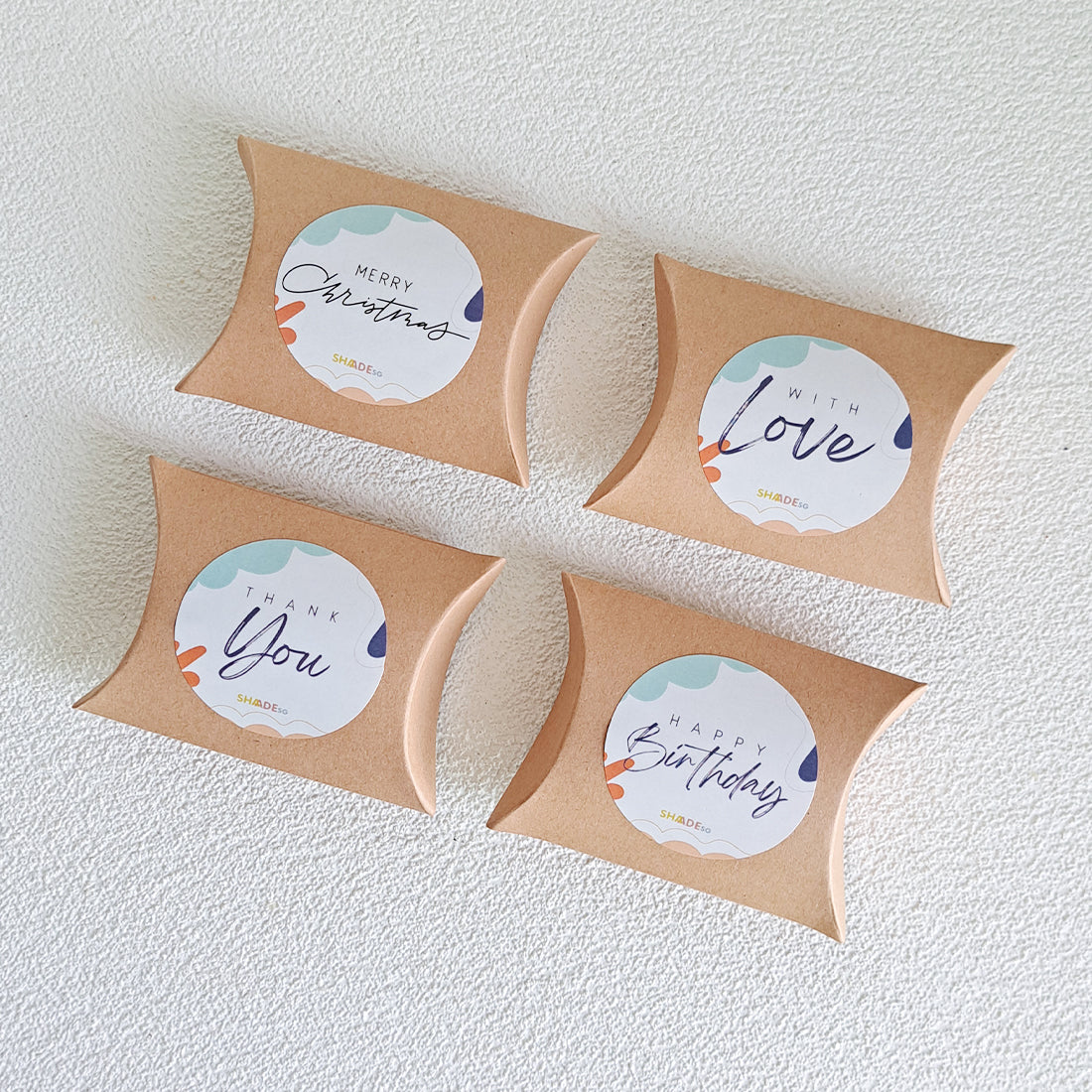 gift packaging . solid perfume pillow box